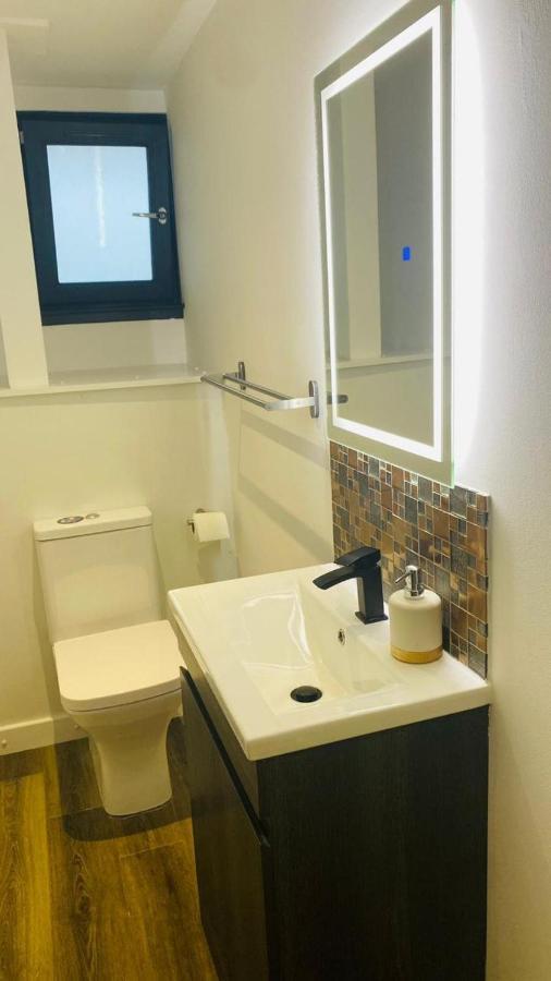 Luxury Beach Front Rooms- Pma Kirkcaldy Bagian luar foto